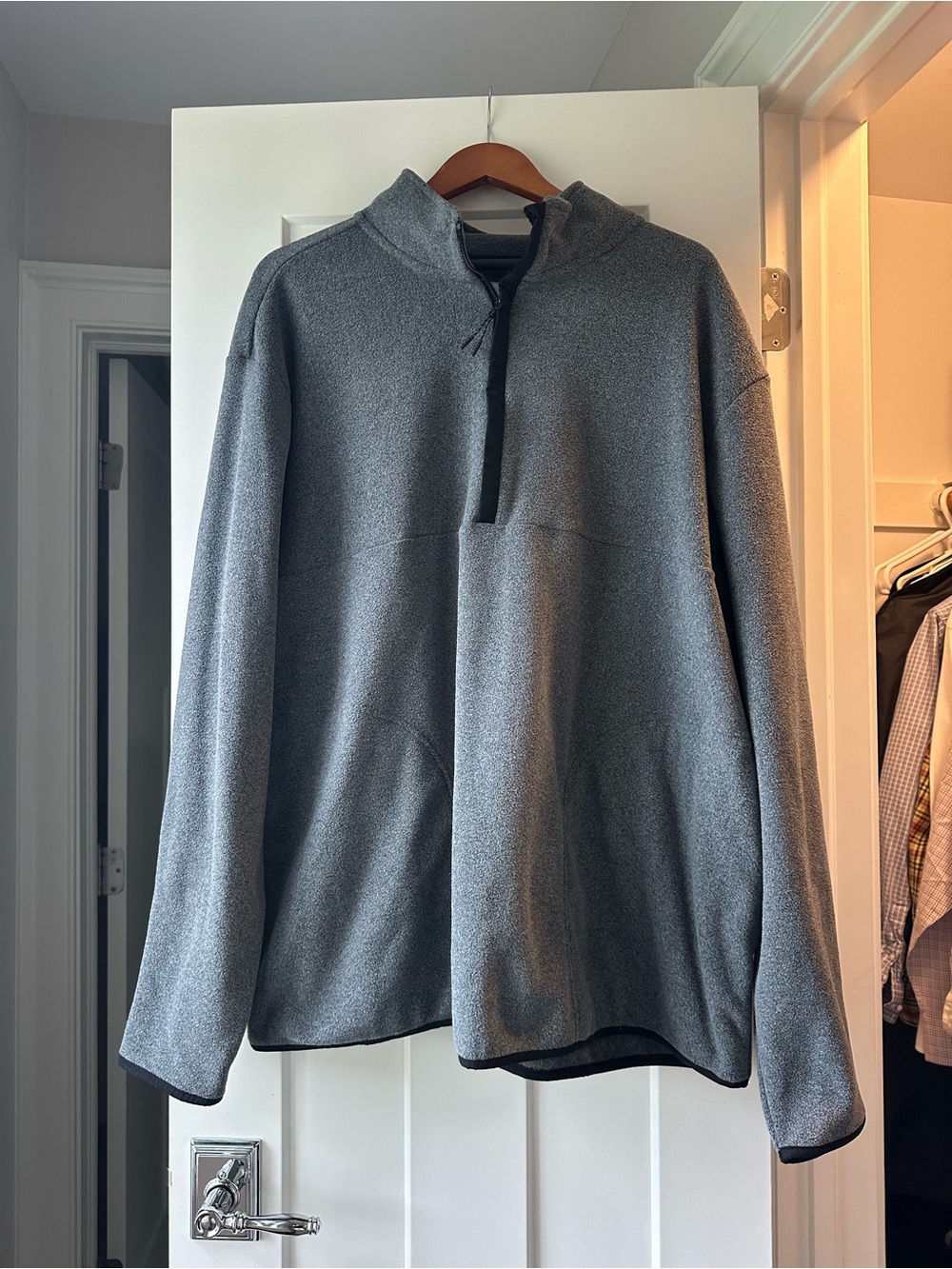 Goodfellow & Co Men's Heather Gray Half-Zip Pullover